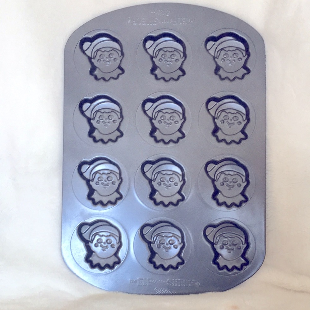 $10 or 3/$20 Elf on the Shelf Cookie Treat Pan by Wilton